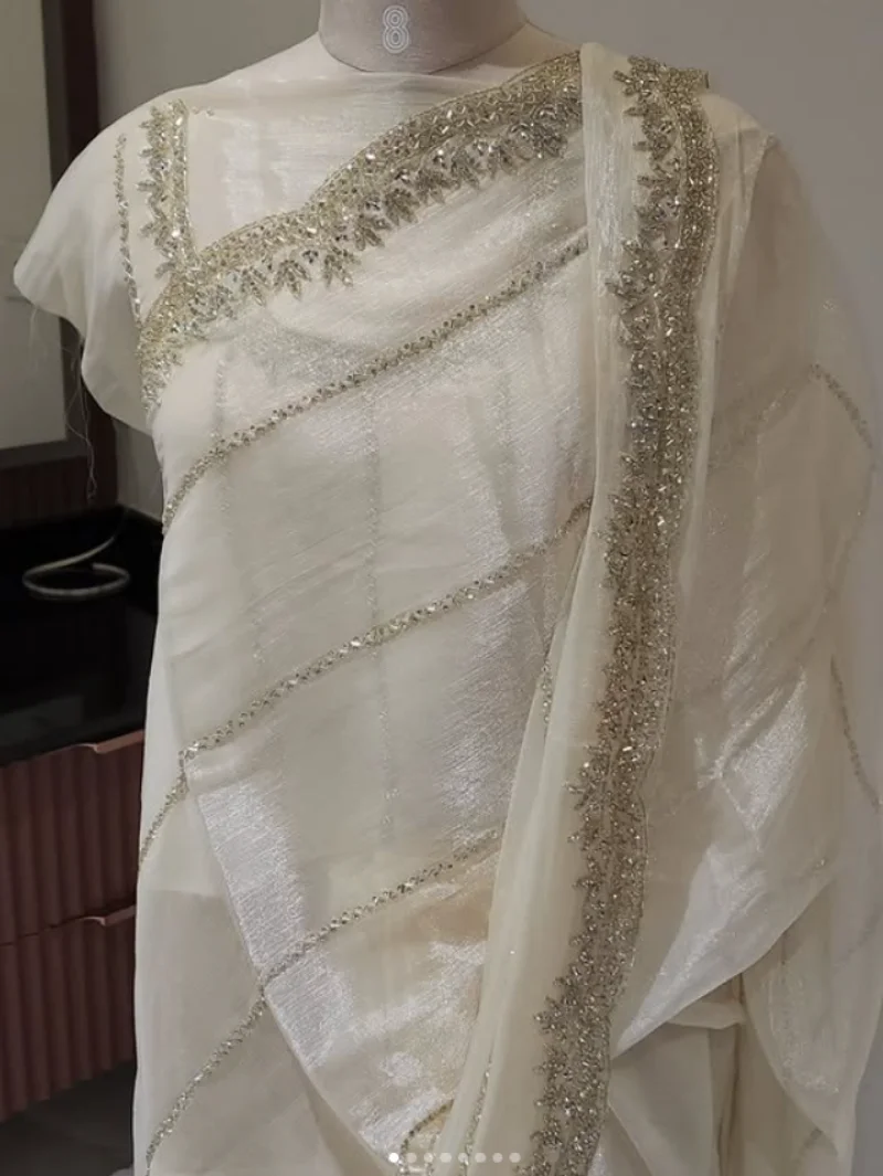 Ivory Embellished Saree - Image 2