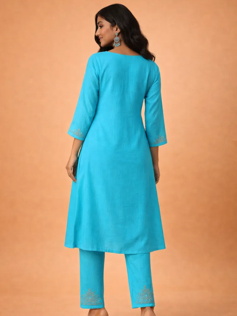 Blue handwork V neck - Image 2